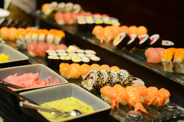 Gợi ý ăn chơi Hà Nội tại nhà hàng buffet