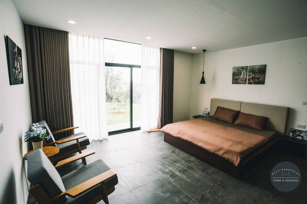 4-homestay-long-lanh-nhu-buoc-ra-tu-trong-phim-chi-cach-ha-noi-hon-1-tieng-di-xe-ivivu-5 4-homestay-long-lanh-nhu-buoc-ra-tu-trong-phim-chi-cach-ha-noi-hon-1-tieng-di-xe-ivivu-5