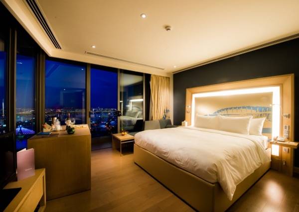 Phòng nghỉ Novotel Danang Premier Han River