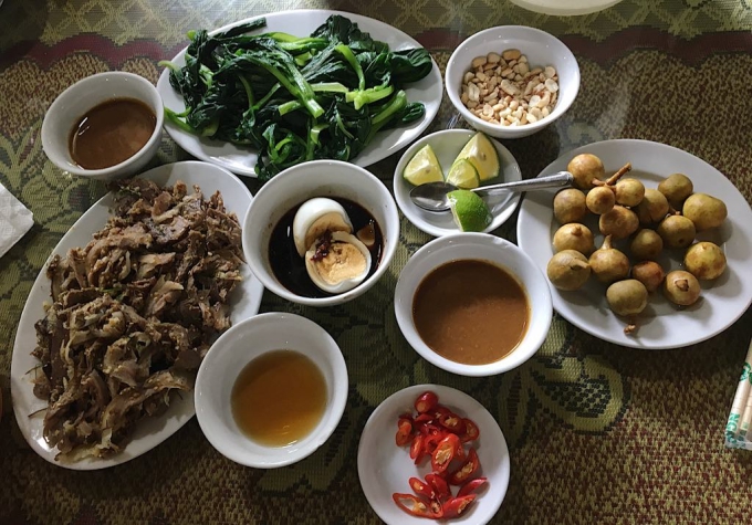 Thịt dê núi đặc sản món ăn Ninh Bình Thịt dê núi đặc sản món ăn Ninh Bình
