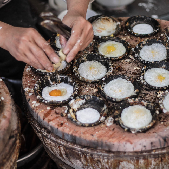 Bánh căn đặc sản Đà Lạt