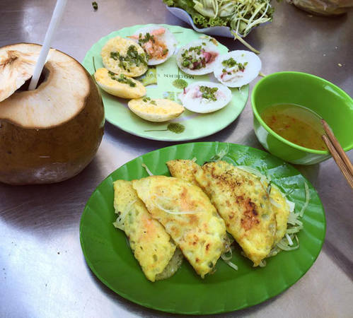 4-nang-doc-than-kham-pha-con-duong-giua-bien-o-khanh-hoa-ivivu-28