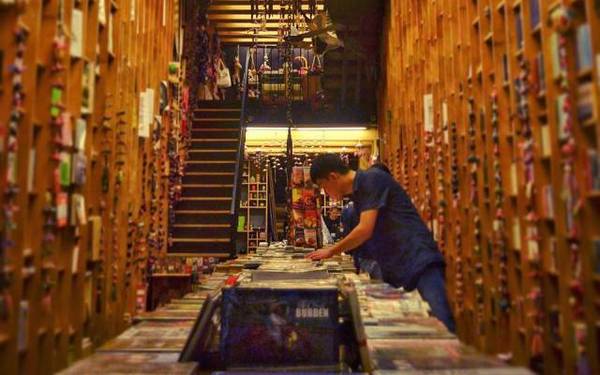 Không gian nghệ thuật Saigon Artbook Sài Gòn Không gian nghệ thuật Saigon Artbook Sài Gòn
