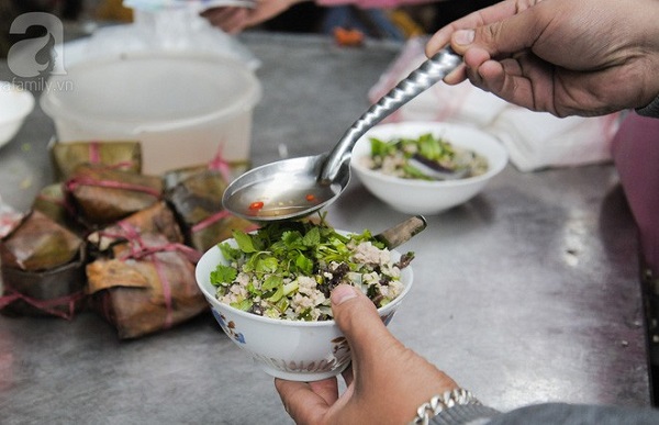 Bánh đúc nóng Hà Nội quán Minh Khai Bánh đúc nóng Hà Nội quán Minh Khai
