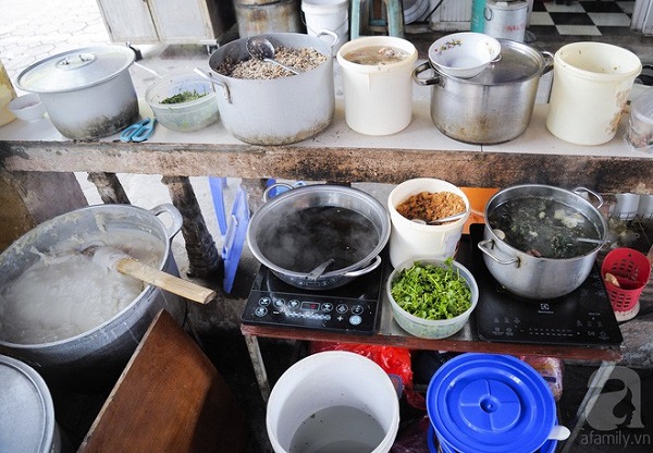 Bánh đúc nóng Hà Nội quán Trung Tự Bánh đúc nóng Hà Nội quán Trung Tự