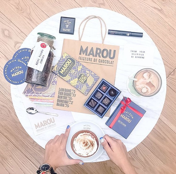 Máy rang cacao tại Maison Marou - quán cà phê Sài Gòn