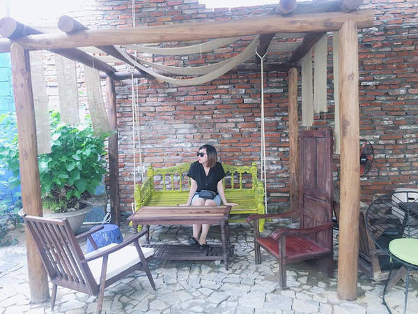 Một góc nhỏ tại Golem Cafe Đà Nẵng để thả hồn theo mây gió
