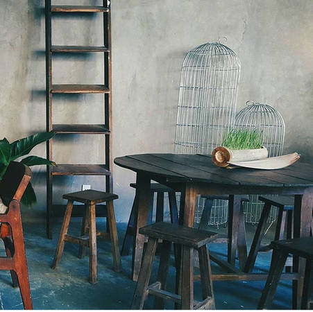 Mảng xanh và ánh sáng tại quán cafe Sài Gòn