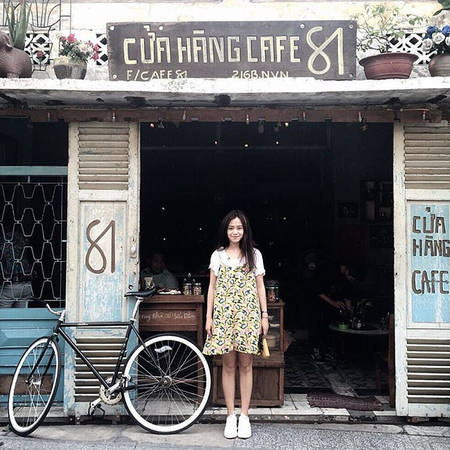 Góc chụp ảnh đẹp tại Cửa hàng cà phê 81