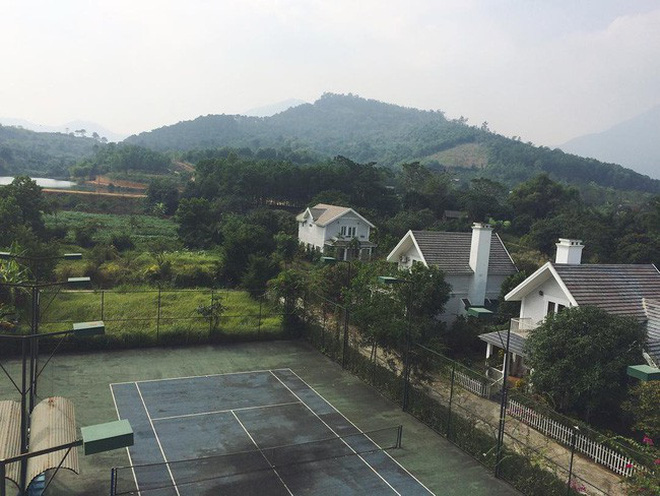4-resort-co-khu-vui-choi-cho-tre-nho-chi-cach-trung-tam-ha-noi-khoang-1-gio-di-xe-ivivu-1