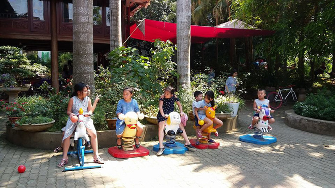 4-resort-co-khu-vui-choi-cho-tre-nho-chi-cach-trung-tam-ha-noi-khoang-1-gio-di-xe-ivivu-6
