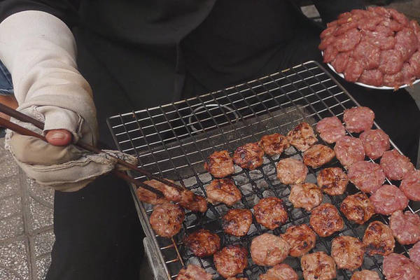Bánh mì thịt nướng hẻm 37 Sài Gòn