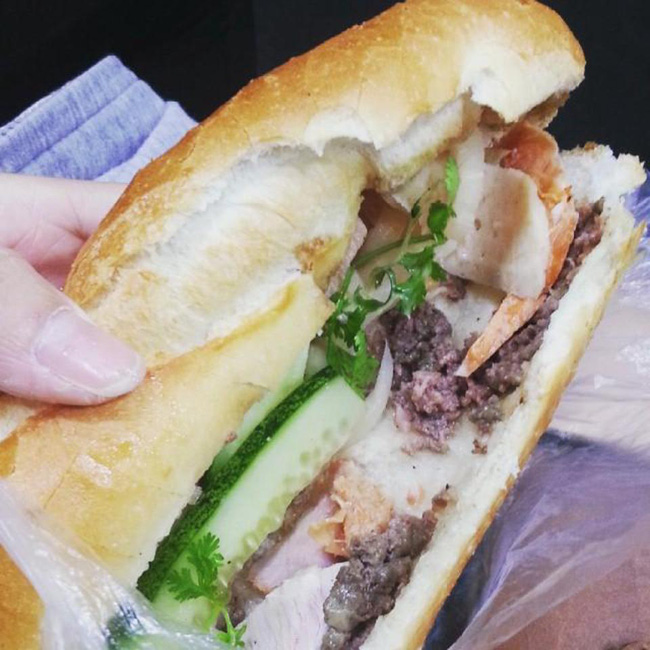 Bánh mì Bảy Hồ Sài Gòn