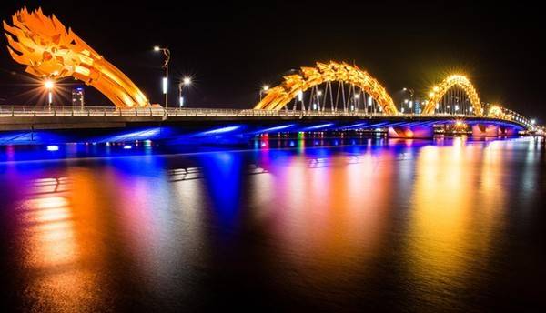 “Tuyệt phẩm” cầu Sông Hàn Đà Nẵng về đêm