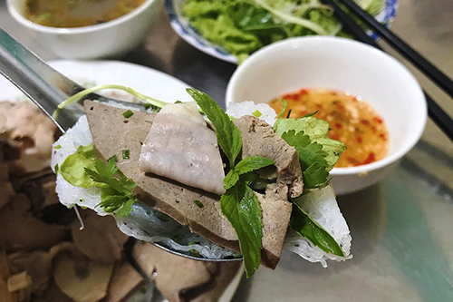 Bánh hỏi lòng heo - Quán ăn Quy Nhơn nổi tiếng