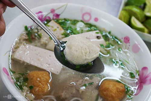 Bún mọc Thanh Mai - địa chỉ ăn sáng quận 1