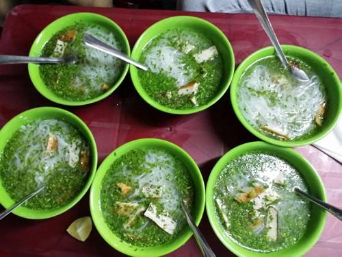 Bánh canh hẹ - đặc sản Phú Yên