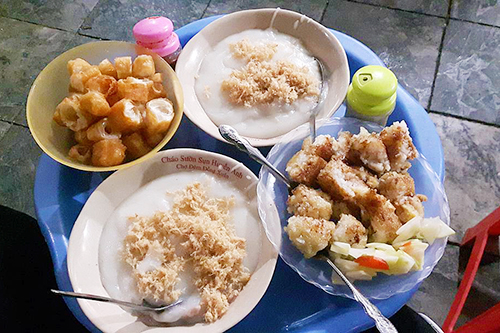 Cháo sườn Trần Xuân Soạn Hà Nội