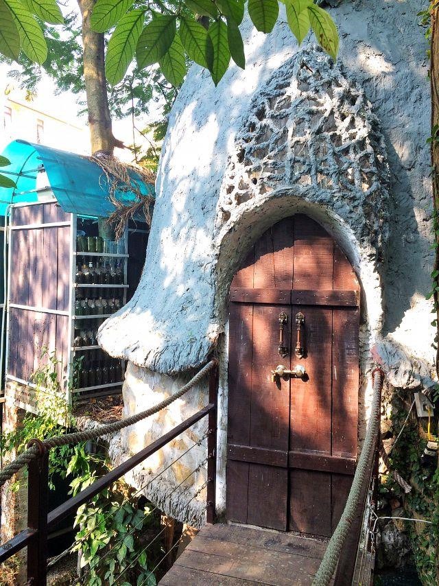 Không gian homestay Hà Nội Đào Anh Khánh Tree House