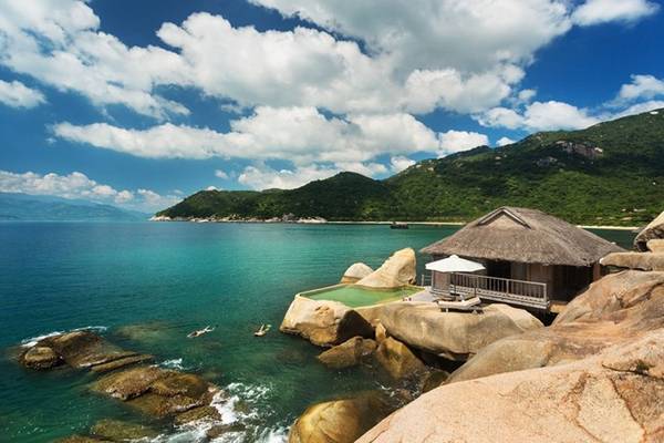 5-khach-san-hang-dau-nha-trang-ivivu-3