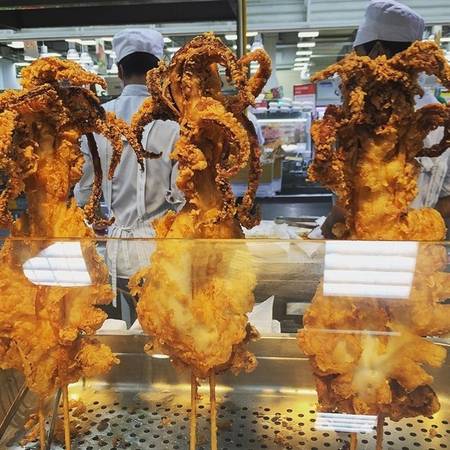 Mực khổng lồ chiên giòn món mực Sài Gòn