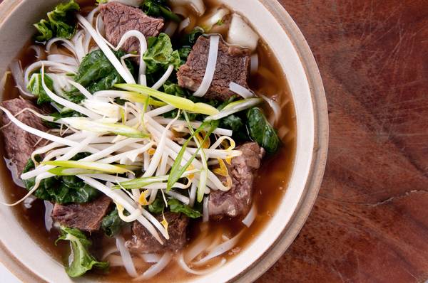 Tô phở - Món ăn Sài Gòn đậm đà