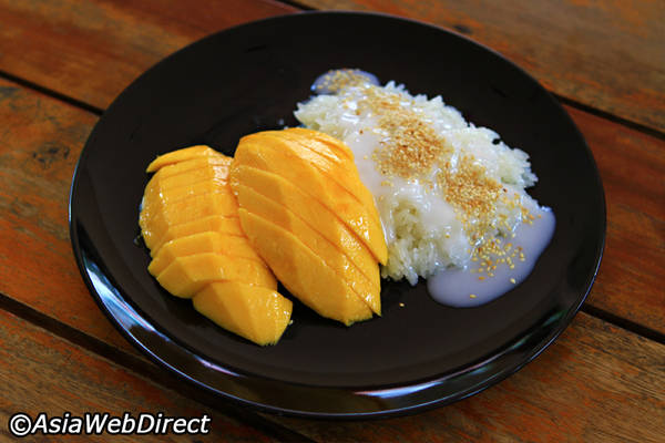 5-mon-an-vat-thom-ngon-tren-tung-ngon-tay-ban-phai-thu-o-bangkok-ivivu-5