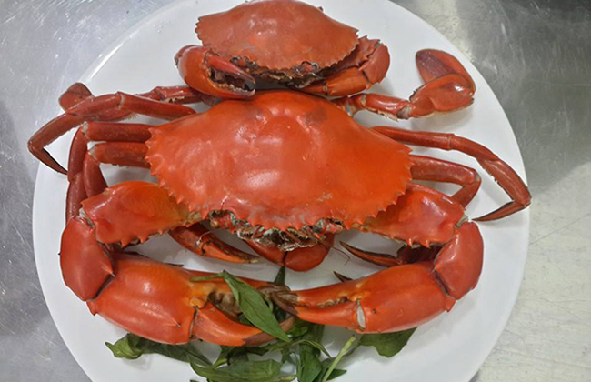 Cua Cà Mau hấp chín tới - Đặc sản Cà Mau nổi tiếng