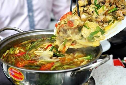Lẩu ếch - Món lẩu se lạnh Hà Nội chua cay