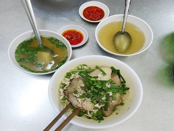 Mì cật ngon Sài Gòn