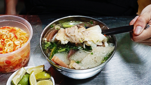 Hoành thánh súp - món ngon Sài Gòn