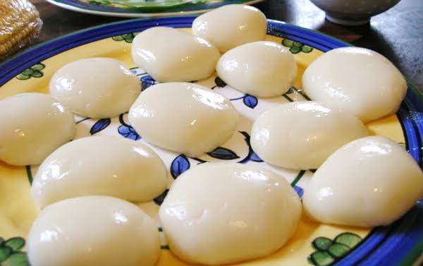 Bánh dày làng Gàu món ngon Hưng Yên được du khách yêu thích
