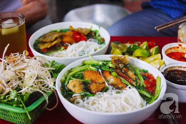 Bún cá Văn Quán Thánh Hà Nội