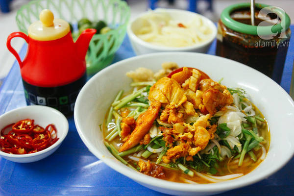 Bún cá Thái Bình ngõ Hàng Bài