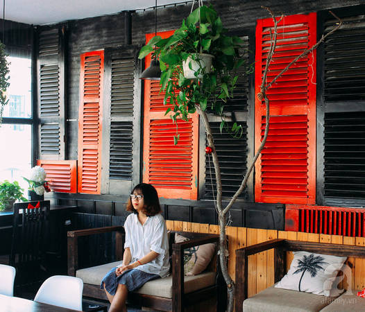 5-quan-ca-phe-nau-trong-tap-the-cu-tuong-khong-xinh-ma-xinh-khong-tuong-o-ha-noi-ivivu-8 5-quan-ca-phe-nau-trong-tap-the-cu-tuong-khong-xinh-ma-xinh-khong-tuong-o-ha-noi-ivivu-8