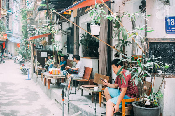 Quán cafe trong ngõ Bốt Cafe Hà Nội