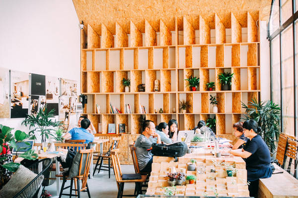5-quan-cafe-trong-ngo-de-tim-tinh-lang-va-yen-binh-cho-nhung-ngay-cuoi-ha-ivivu-12