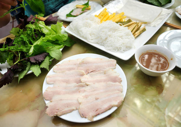 Bò nhúng dấm Nguyễn Biểu Hà Nội