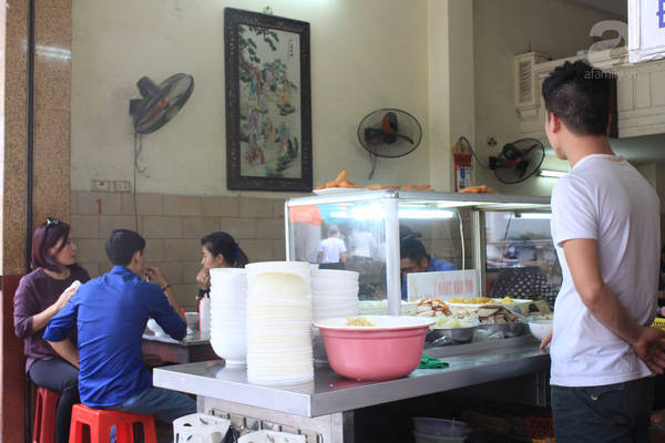 5-quan-mi-van-than-noi-tieng-o-ha-noi-neu-khong-an-thu-chi-co-thiet-ivivu-10