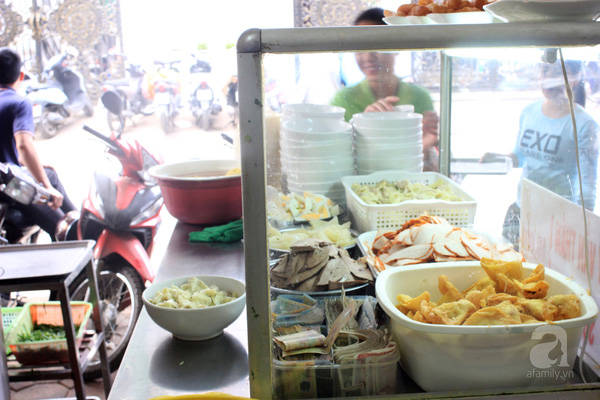 5-quan-mi-van-than-noi-tieng-o-ha-noi-neu-khong-an-thu-chi-co-thiet-ivivu-11