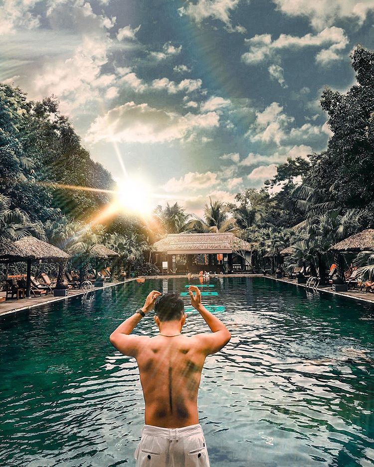 Bungalow nghỉ dưỡng xanh mát tại resort Huế Pilgrimage Village