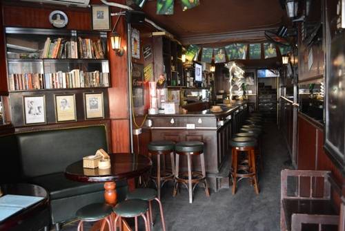 Spy Bar quán bar phố cổ Hà Nội giá rẻ