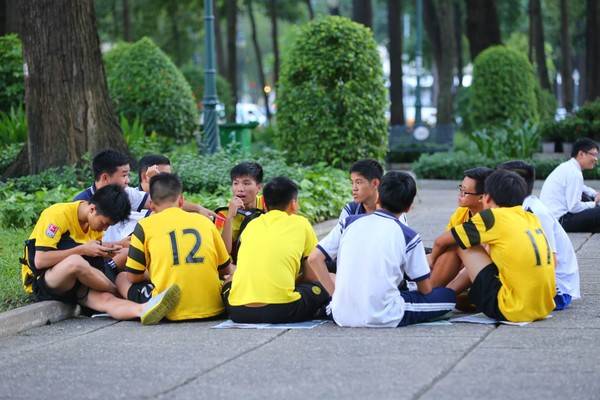Cà phê bệt - nơi quen thuộc của giới trẻ Sài Gòn