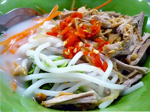 Bánh tằm bì món ăn sáng ngon tại Cần Thơ