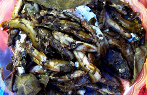 Cá bống vùi tro đặc sản Lai Châu