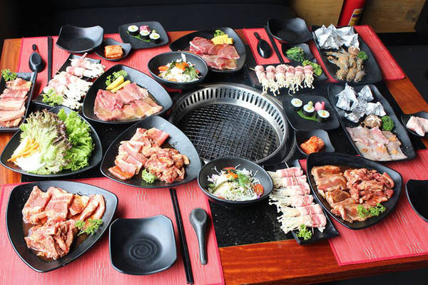 6 địa chỉ buffet ngon, đầy đặn giá dưới 350.000 đồng để tụ tập cuối năm ở Hà Nội