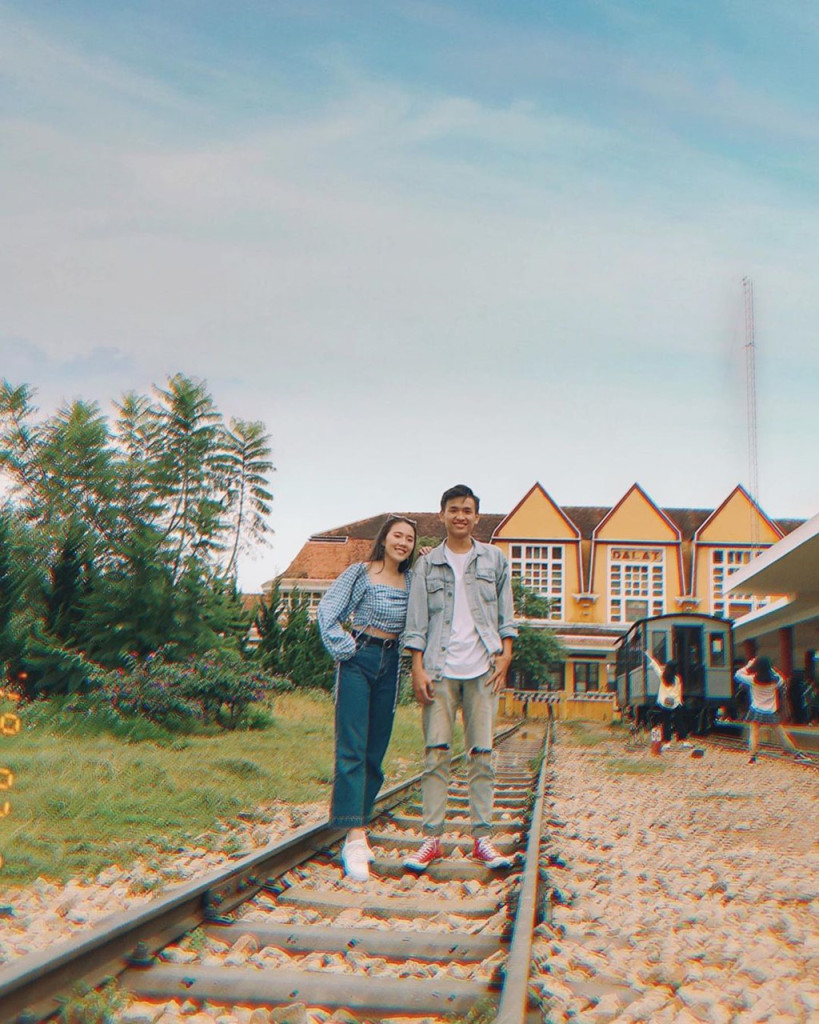 Nhà ga Đà Lạt - điểm chụp ảnh cặp đôi Đà Lạt