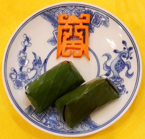 Hai loại bánh khoai tía và bánh kê đặc sản cung đình Huế