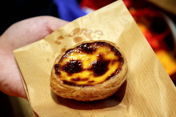 Bánh tart trứng Bồ Đào Nha món ngon Macau