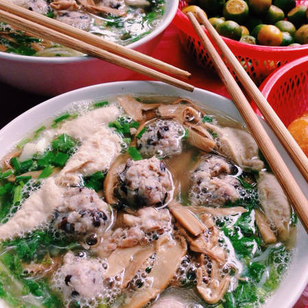 6-quan-an-binh-dan-ma-ngon-mien-ban-o-khu-pho-hang-non-hang-luoc-ivivu-111 6-quan-an-binh-dan-ma-ngon-mien-ban-o-khu-pho-hang-non-hang-luoc-ivivu-11